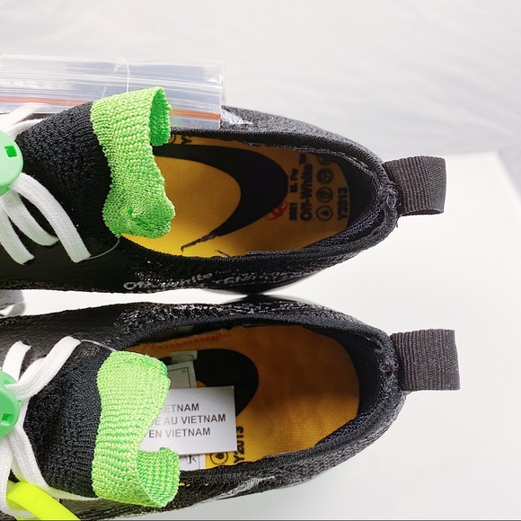 Nike x Off-White Air Zoom Tempo NEXT% - Picture 9 of 10